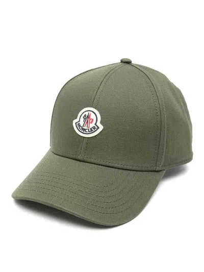 Moncler Logo-patch Baseball Cap In Verde Oscuro