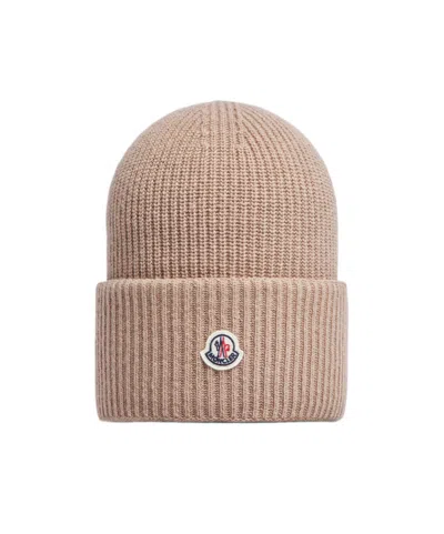 MONCLER MONCLER LOGO PATCH BEANIE