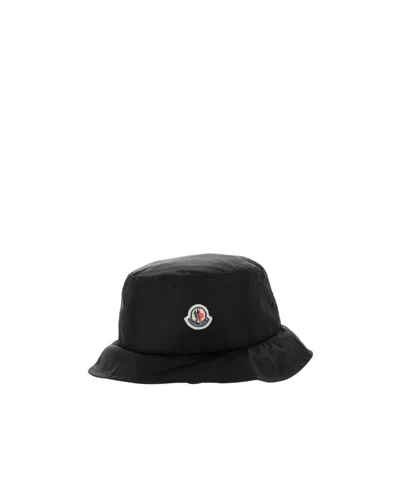 Moncler Logo-patch Bucket Hat In Black