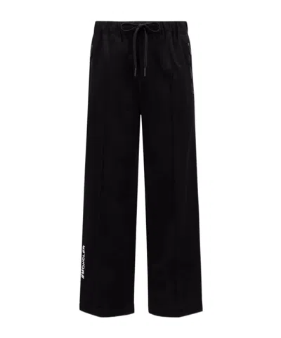Moncler Logo-patch Cotton Track Pants In Black