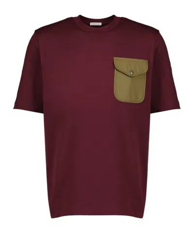Moncler Logo Patch Crewneck T-shirt In Burgundy