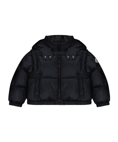 Moncler Logo Patch Down Jacket In Black