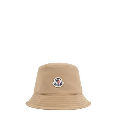 Moncler Logo-patch Hat In Nude