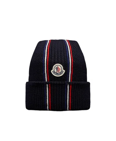 Moncler Logo-patch Knitted Beanie In Black