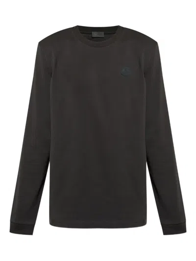 Moncler Logo-patch Long-sleeve T-shirt In Black