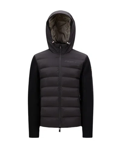 Moncler Logo-patch Padded Jacket In Black