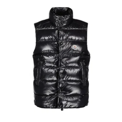 Moncler Logo Patch Padded Vest In Black