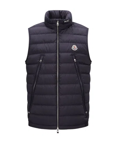 Moncler Logo-patch Padded Vest In Blue