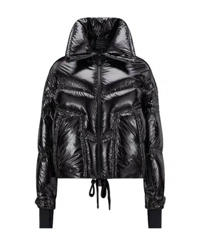 Moncler Logo-patch Quilted Puffer Jacket In Black