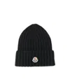 Moncler Logo Patch Ribbed Beanie In Black