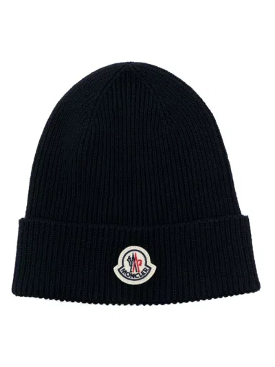 Moncler Logo-patch Ribbed-knit Beanie In Black