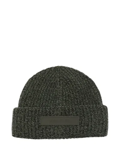 Moncler Logo-patch Ribbed-knit Beanie In Green