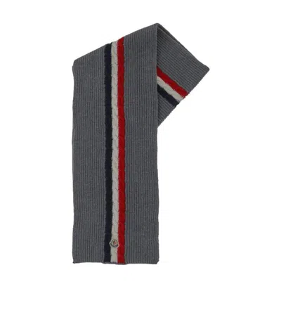 Moncler Logo-patch Ribbed Scarf In Black