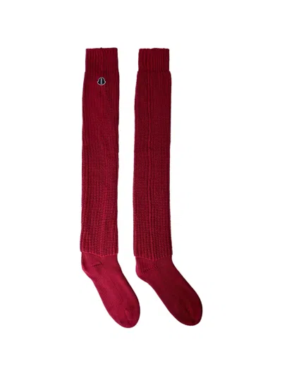 Moncler Logo-patch Ribbed Socks In Red