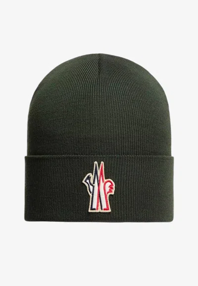 Moncler Logo Patch Ribbed Wool Knit Beanie In Dark Green