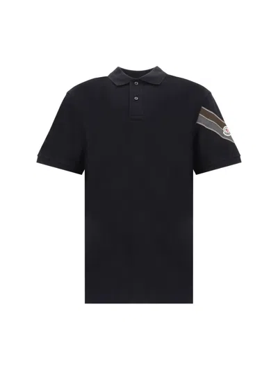 Moncler Logo Patch Short In Black