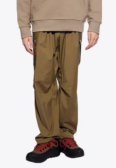 Moncler Logo-patch Straight-leg Cargo Pants In Green