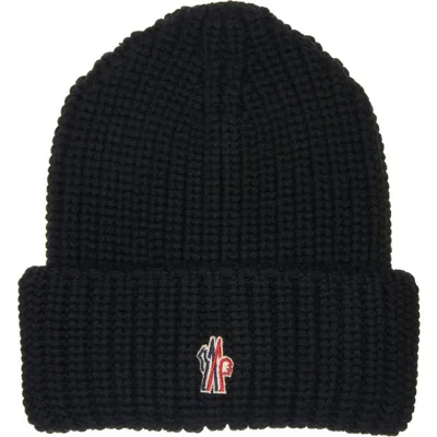 Moncler Logo Patch Virgin Wool Beanie In Black