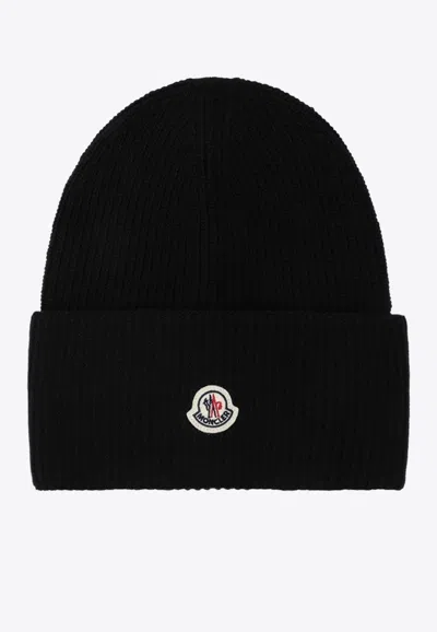 Moncler Logo Patch Wool Beanie In Black