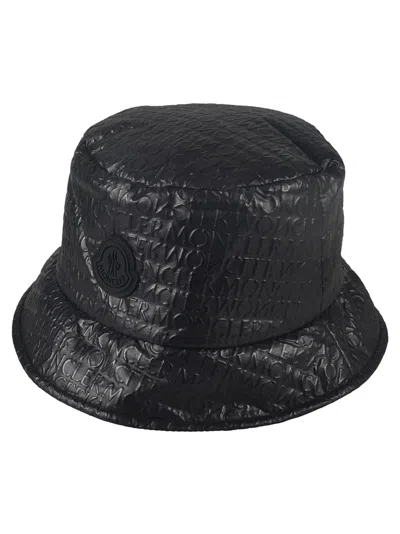 MONCLER LOGO PATCHED BUCKET HAT
