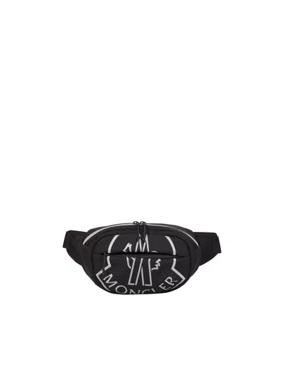 Moncler Logo Print Belt Bag In Black