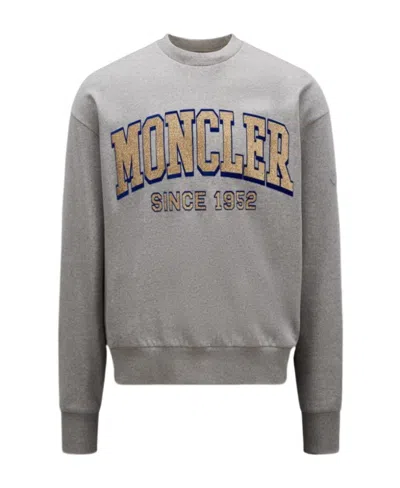 Moncler Logo-print Crew-neck Jumper In Gray