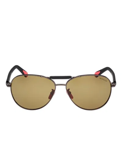 Moncler Logo-print Sunglasses In Black