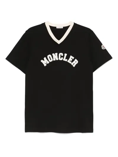 Moncler Logo-print T-shirt In Black
