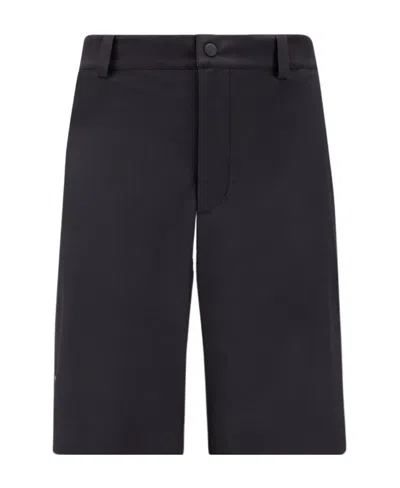 Moncler Logo-print Wide Shorts In Black