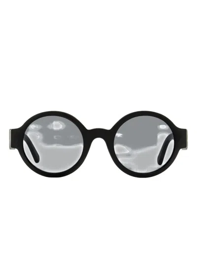 Moncler Logo Round Sunglasses In Black