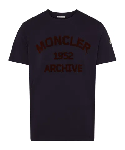 Moncler Logo Printed Short-sleeved T-shirt In Navy