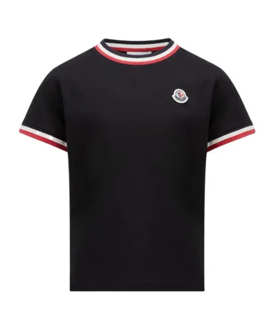 Moncler Logo Short-sleeved T-shirt In Black