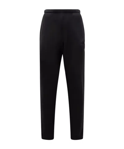 Moncler Logo Sticker Sweatpants In Black