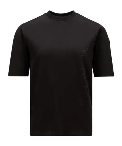 Moncler Logo T-shirt In Black