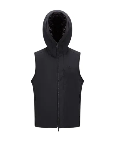 Moncler Logo Vest Down Jacket In Black