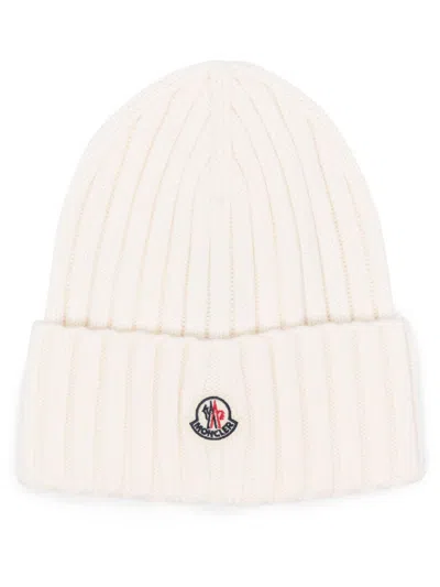 Moncler Logo Wool Beanie In White