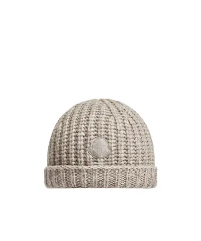 Moncler Logo Wool Hat In Nude