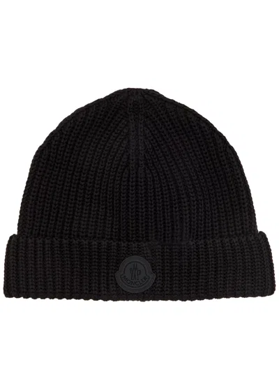 Moncler Logo-appliquéd Ribbed Cotton-knit Beanie In Black
