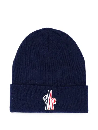Moncler Logo-embroidered Beanie Hat In Blue