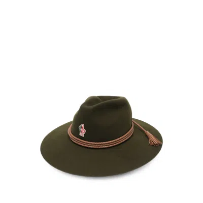Moncler Logo-patch Braided-trim Hat In Green
