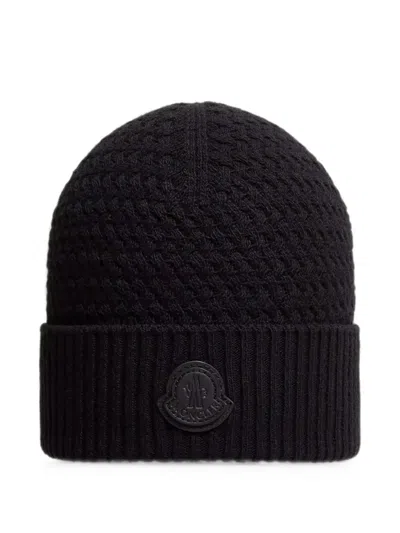 Moncler Logo-patch Cable-knit Beanie Hat In White