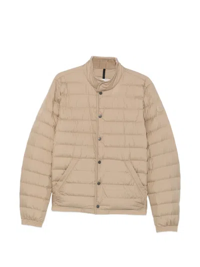 Moncler Logo-patch Quilted Jacket In Neutral