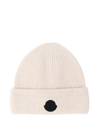 Moncler Logo-patch Ribbed Beanie Hat In Neutral