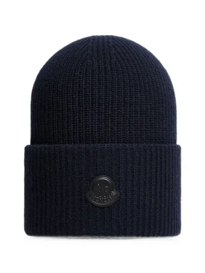 Moncler Logo-patch Ribbed-knit Beanie Hat In Blue