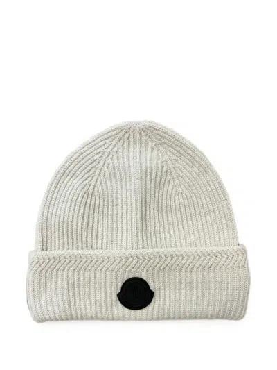 Moncler Logo-patch Ribbed-knit Beanie Hat In White
