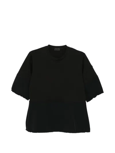 Moncler Logo Patch Crewneck T-shirt In Black
