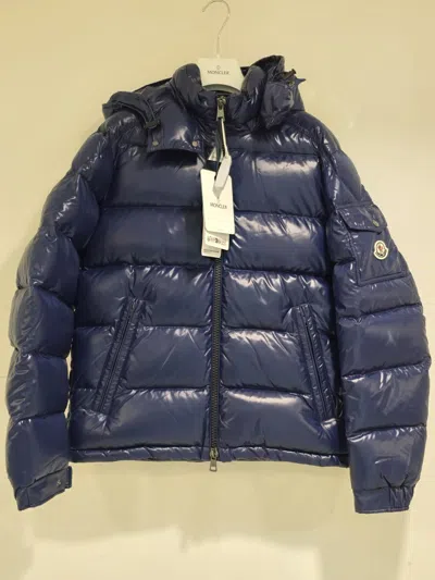 Moncler Long Sleeve Cotton Coat In Black