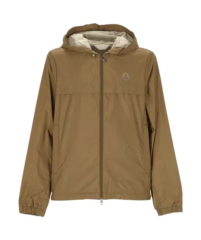 Moncler Long-sleeved Casual Jacket In Green
