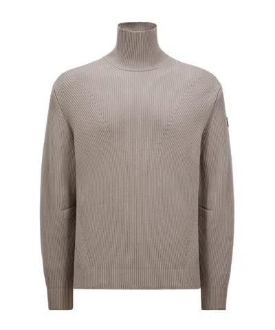 Moncler Long-sleeved Sweater In Gray