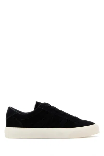 Moncler Low-top Black Sneakers With Contrasting Sole